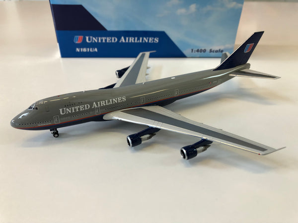 Phoenix 1:400 United Airlines Boeing 747-200B N161UA (Battleship livery)  PH4UAL2414