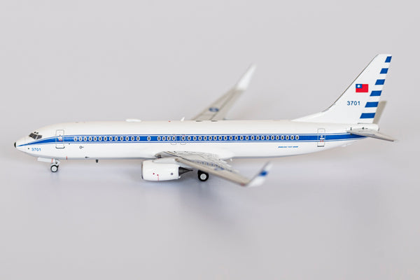 NG Models 1:400 Taiwan Air Force 737-800/w 3701 58065
