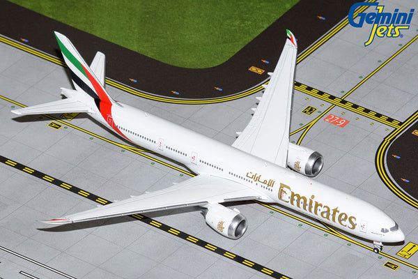 GeminiJets 1:400 Emirates Boeing 777-9X A6-EZA GJUAE2160 - DGPilot